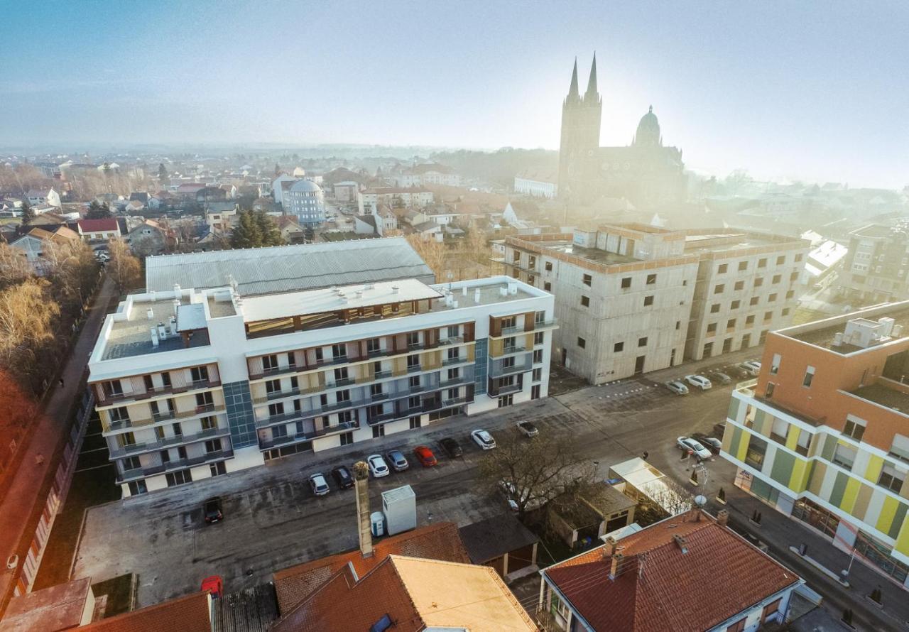 Studio Apartman Dakovo In Exterior foto